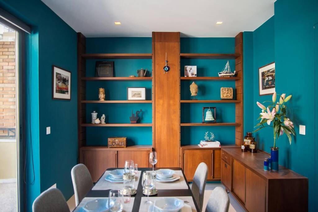 Stylish Decorated Apartment In Kolonaki Atene Esterno foto