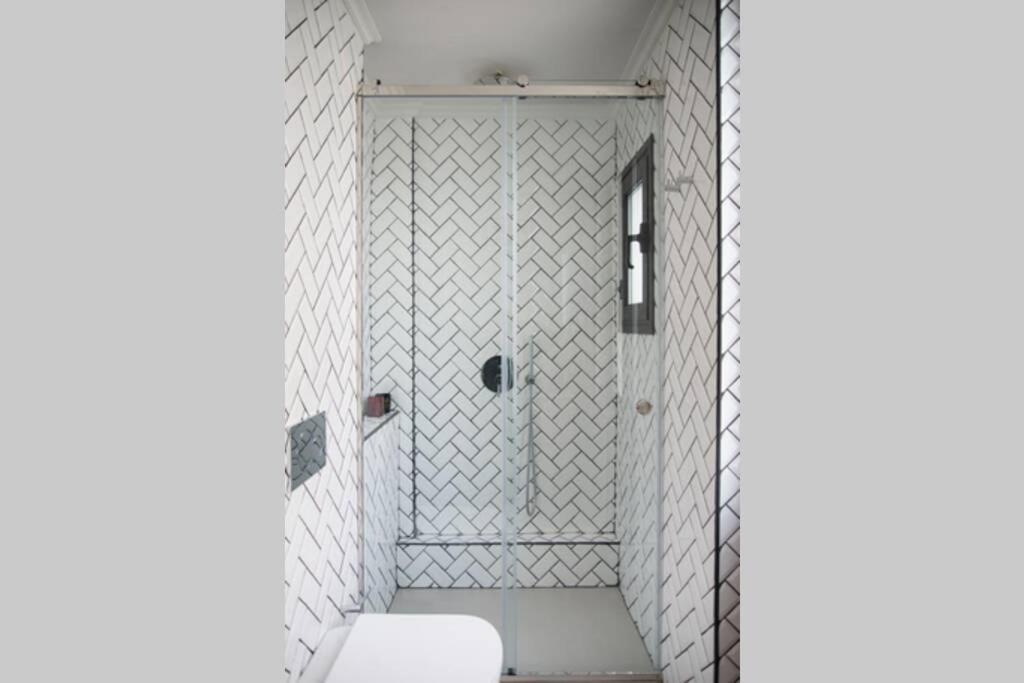 Stylish Decorated Apartment In Kolonaki Atene Esterno foto
